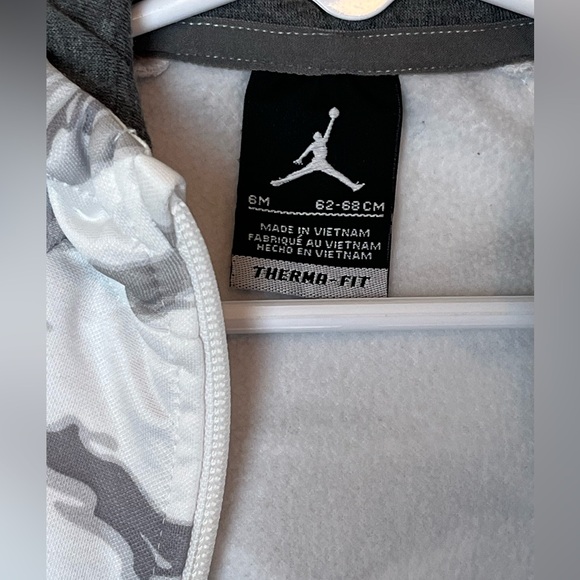 Air Jordan Infant Tracksuit with Hoodie - Picture 5 of 9